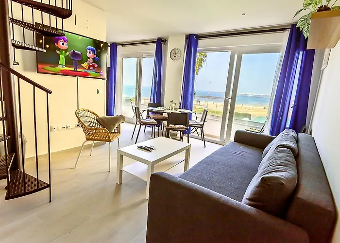Oceanfront Duplex With A Rooftop Pool And Terrace