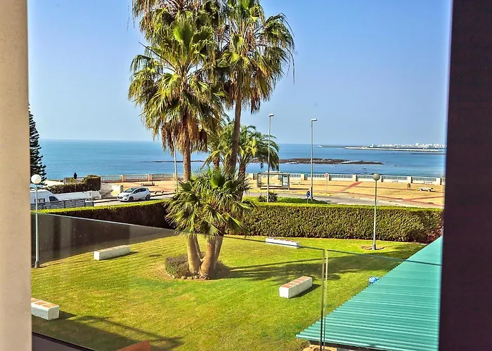 Oceanfront Duplex With A Rooftop Pool And Terrace